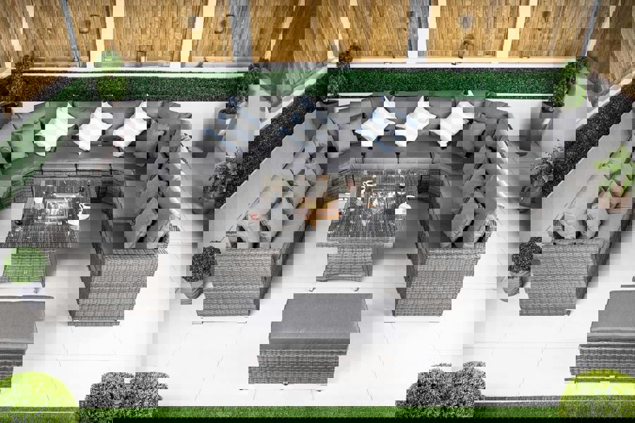 Giardino Santorini 8 Seat Modular Sofa Rattan Garden Furniture Set Outdoor Fire Pit Coffee Table & Bench