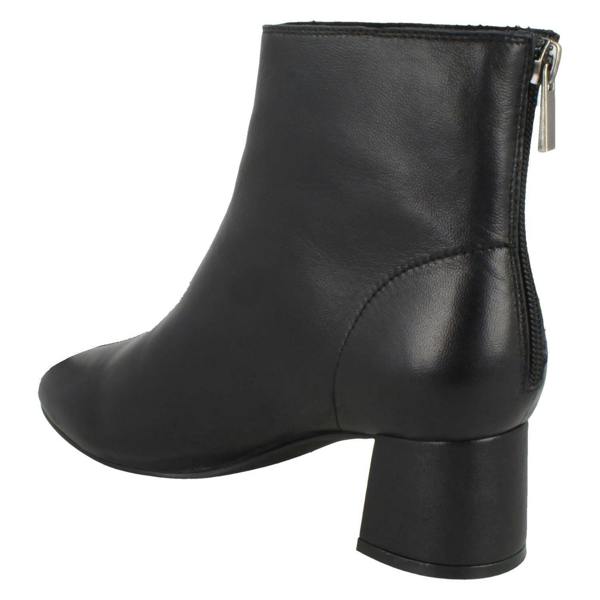 Leather Collection Ladies Leather Collection Mid Heel Ankle Boots F51135