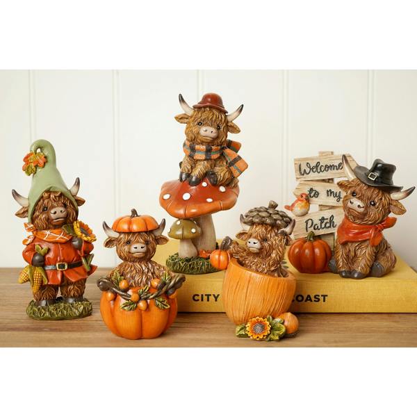Country Living Autumn Highland Cow Ornament