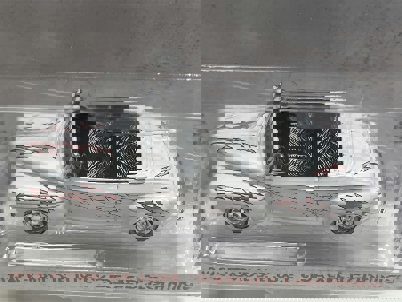 Greenlight Grease 1948 Ford De Luxe Convertible Greased Lightning 1:64 Greenlight 62010A