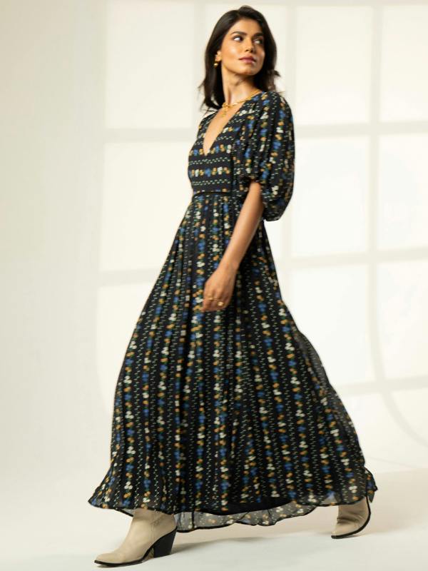 Rose & Nancy Kiri Black Floral Printed Maxi Dress