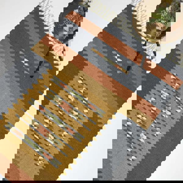 HOMESCAPES Lundi Orange & Blue Kilim Cotton & Jute Rug