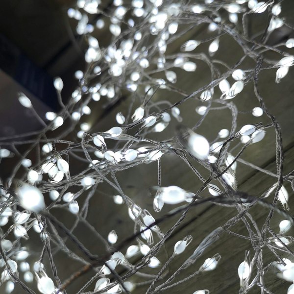 Samuel Alexander 1000 LED 20m Premier Tree Ultra Brights Indoor Outdoor Multifunction Christmas Lights with Timer on Green Wire in Cool White