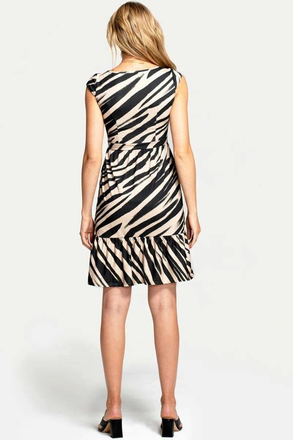 HotSquash Empire Line Knee Length Dress with capped sleeves