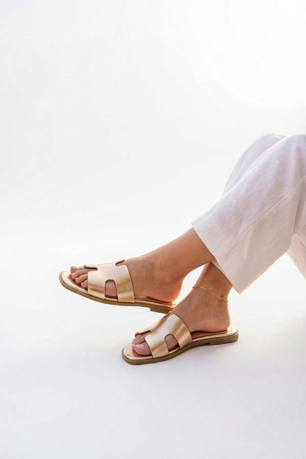 Aria Womens H-Strap Flat Slide Sandals - GOLD_wb