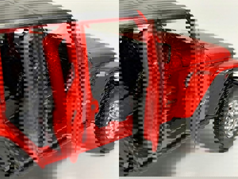 Tayumo Jeep Wrangler Sahara LHD Red 1:32 Scale Light & Sound Tayumo 32120001