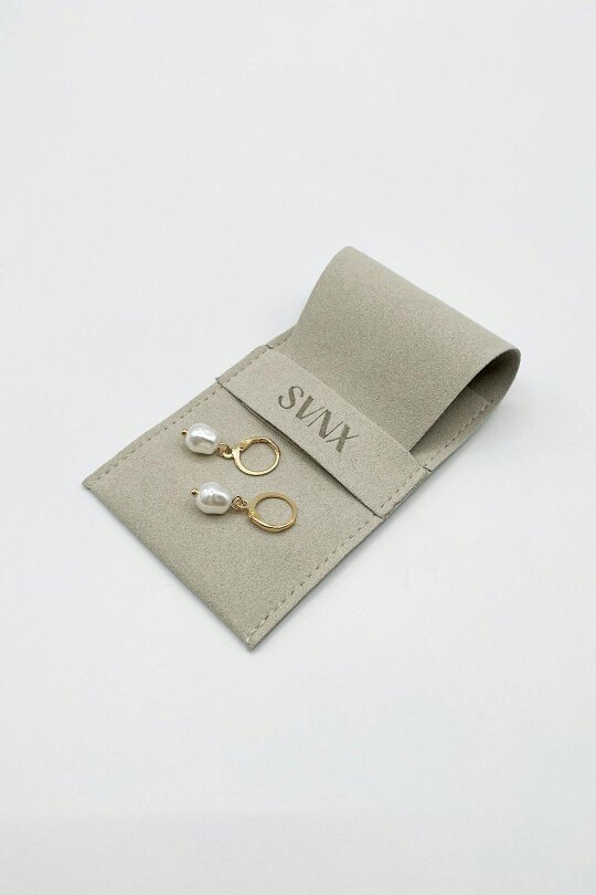 SVNX Baroque Pearl Earrings in Gold