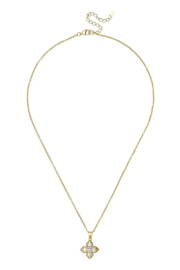 White clover gold necklace.