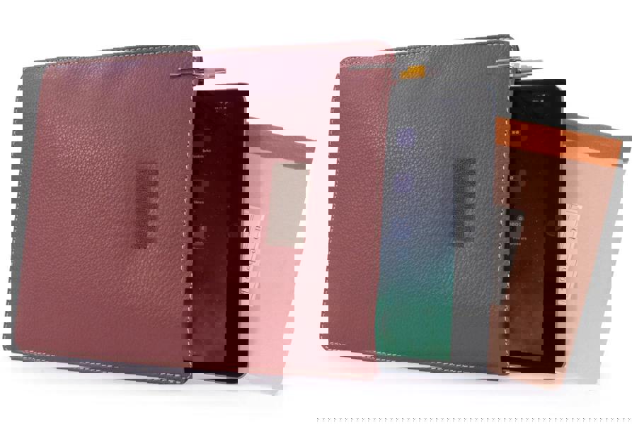 Catwalk Collection Handbags Paige - Tablet Sleeve