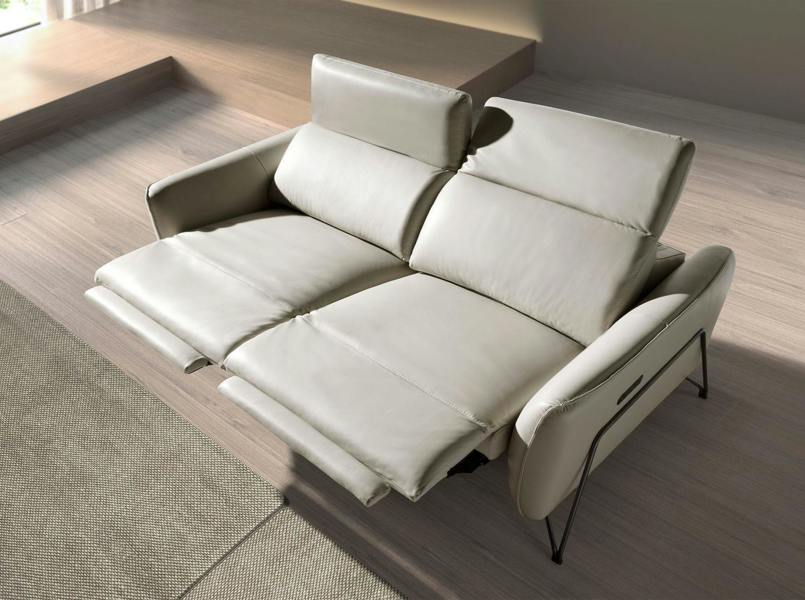 Angel Cerdá Relax sofa in sand leather 6264/6276