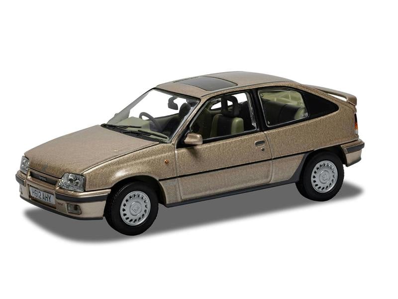 Corgi Vauxhall Astra Mk2 GTE 16V Rembrant Silver