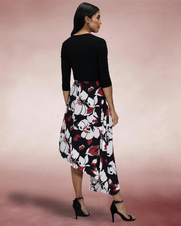 HotSquash Asymmetric Hem Skirt with Bow Ties