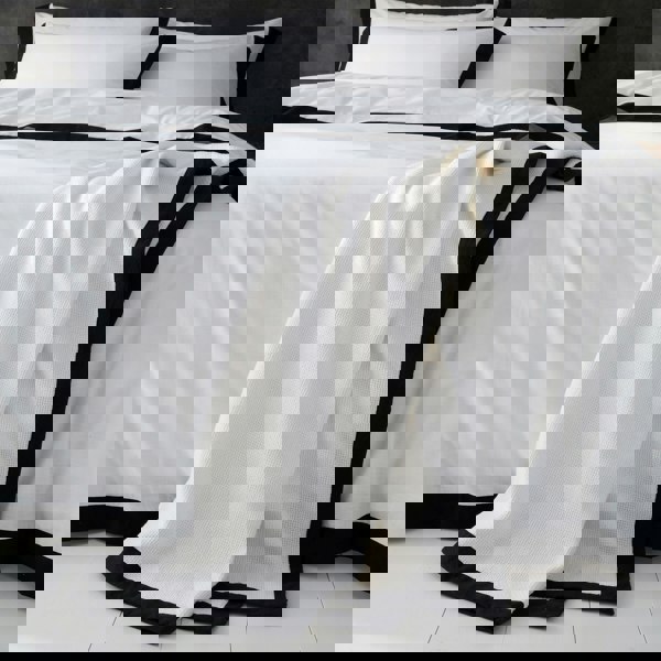 Style Sisters Monochrome Waffle Cotton Blanket Throw
