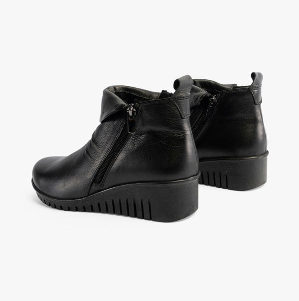 Lotus CORDELIA Womens Boots Black