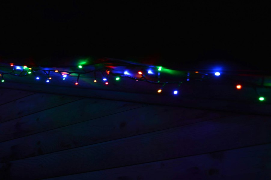 Samuel Alexander 500 LED 12.5m  Indoor Outdoor Christmas Multi Function Mains Operated String Lights with Timer in Multicoloured