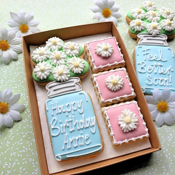 The Cookie Collaboration Personalised Wild Daisy Mason jar Cookie Bouquet LETTERBOX GIFT