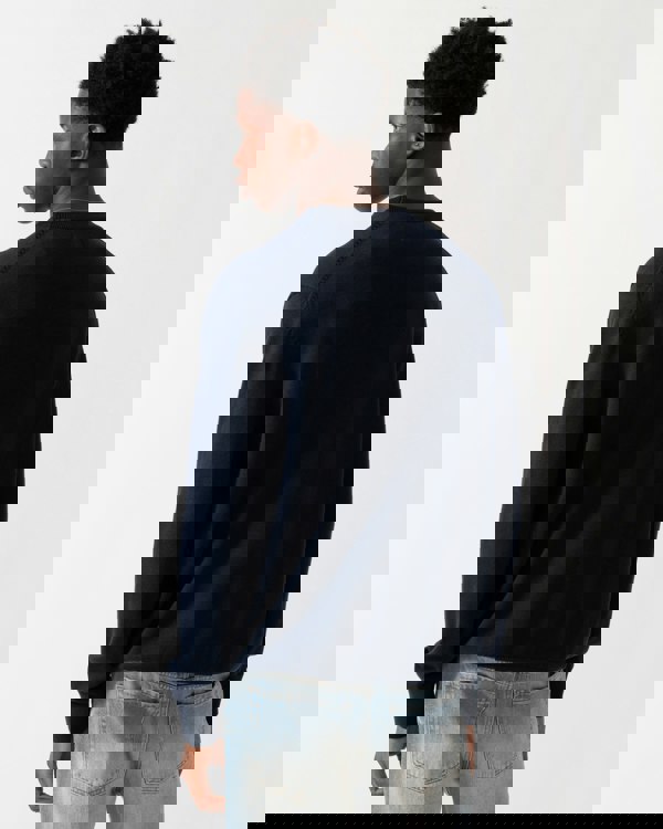 GANT Mens Small Graphic Badge Crew Neck Jumper - 433 Evening Blue