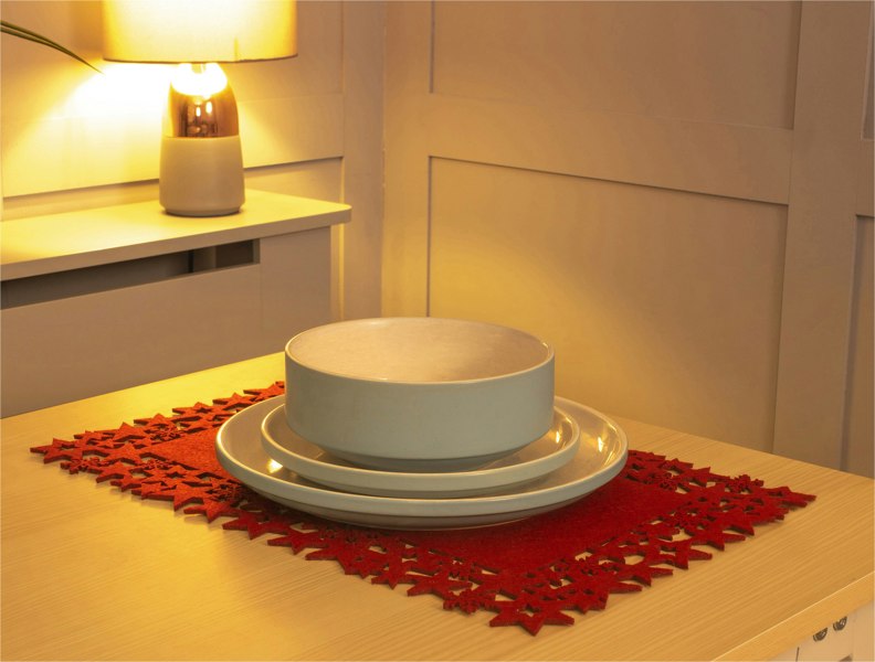 St Helens Felt Table Mats (Pair), Red