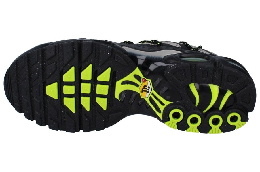 Nike Air Max Plus Utility Mens Trainers Fd0670  003 - Black Volt College Grey 003 - Photo 4