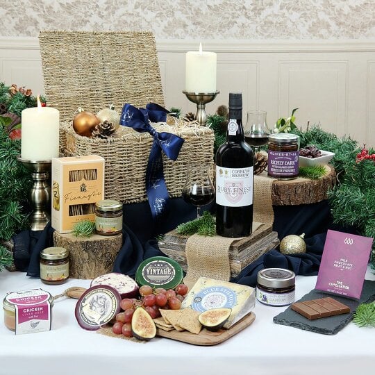 Heather and Bale The Ruby Port & Stilton Hamper