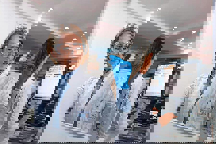 Durable reXycle 2 Card Security Pass ID Badge Holders with Clip | 25 Pack