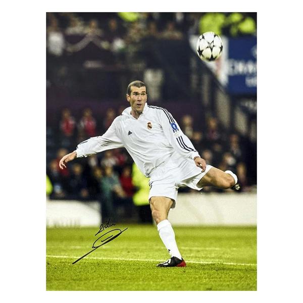 Unbranded Zinedine Zidane signed Real Mardrid Champions League Final goal 16x20 photo — Unframed