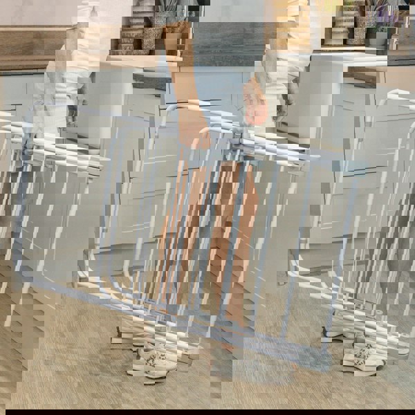 JVL Strong Winged Clothes Drying Airer - 12M, White