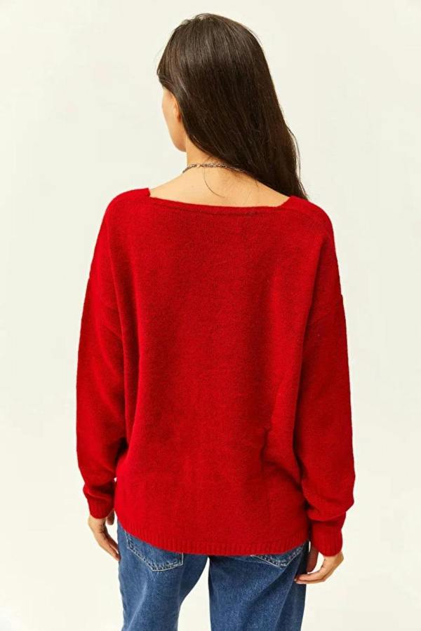 Hoxton Gal V-Neck Soft-Texture Knit Sweater