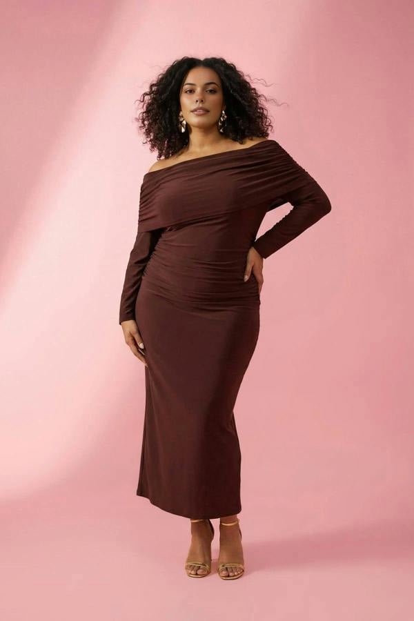 WOVCOR Ruched Carmen Neck Stretch Maxi Knit Dress