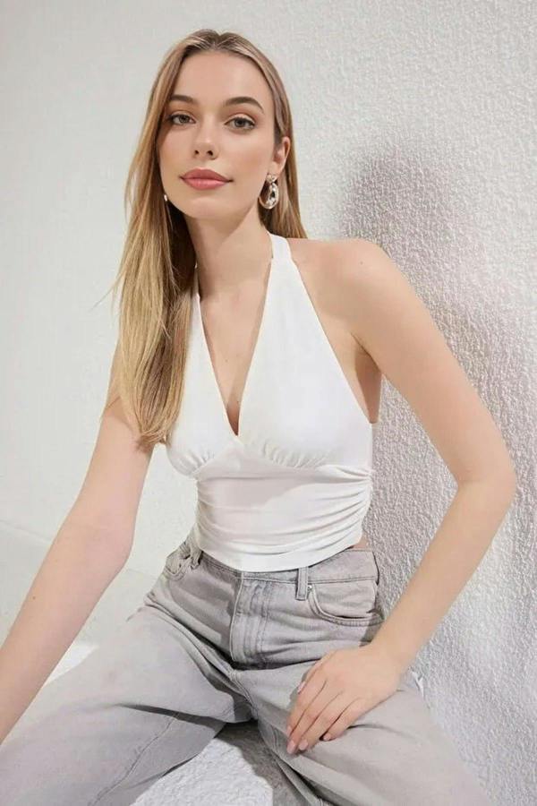 WOVCOR Halter Neck Patterned Fitted Crop Knit Blouse