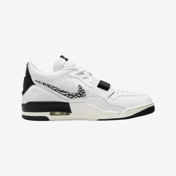 Nike CD7069-110 Sneakers   in  White