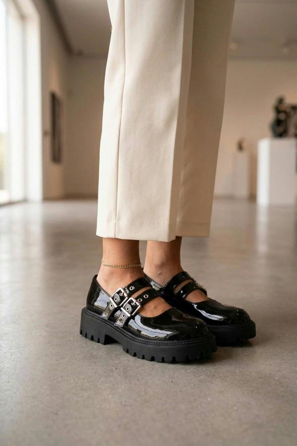 Saoirse Patent Double Buckle Chunky Shoes - Black