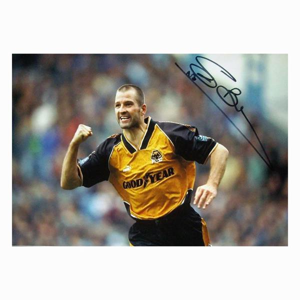 Steve Bull signed Wolves photo — Standard Framing