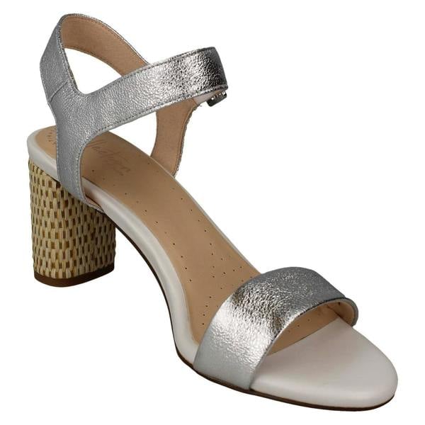 Clarks Ladies Clarks Block Heeled Peep Toe Sandals Amali Weave