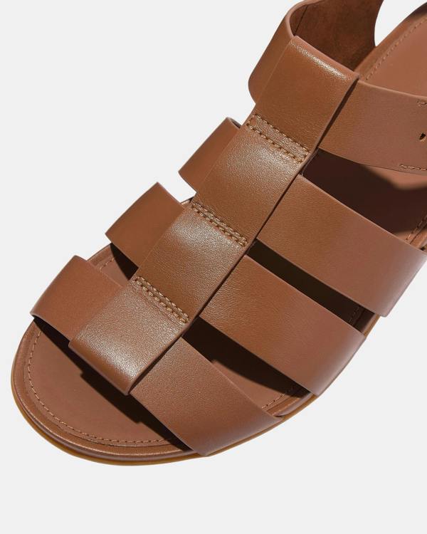 FitFlop Womens Gracie Leather Fisherman Sandals - Deep Tan C15