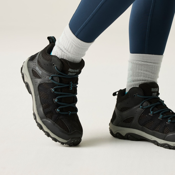 Regatta Womens Edgepoint IV Mid Cut Walking Boots - Black/Storm Blue