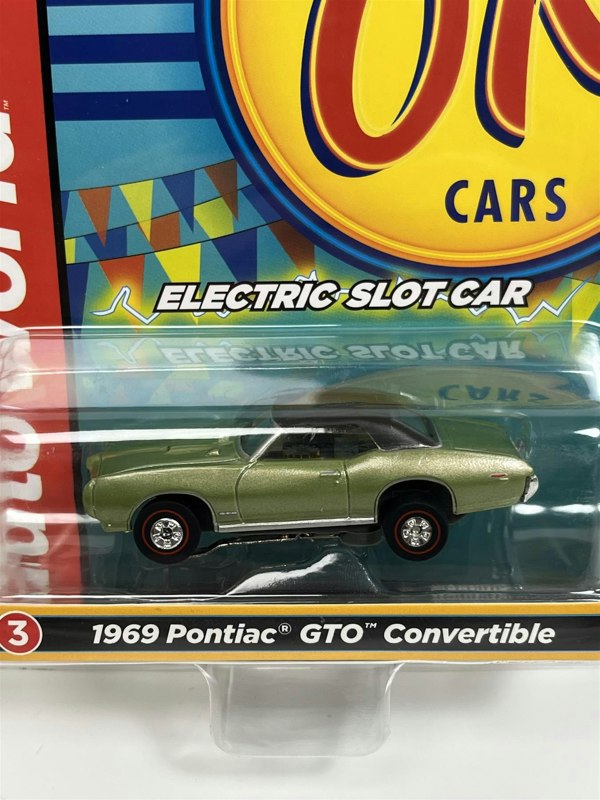 Auto World Slot Cars 1969 Pontiac GTO Convertible Grn Thunderjet Ultra G HO Slot Car SC377-3