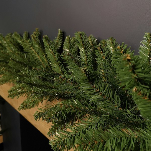 Samuel Alexander 2.7m x 30cm Plain Green Christmas Garland with 260 Bullet Tips
