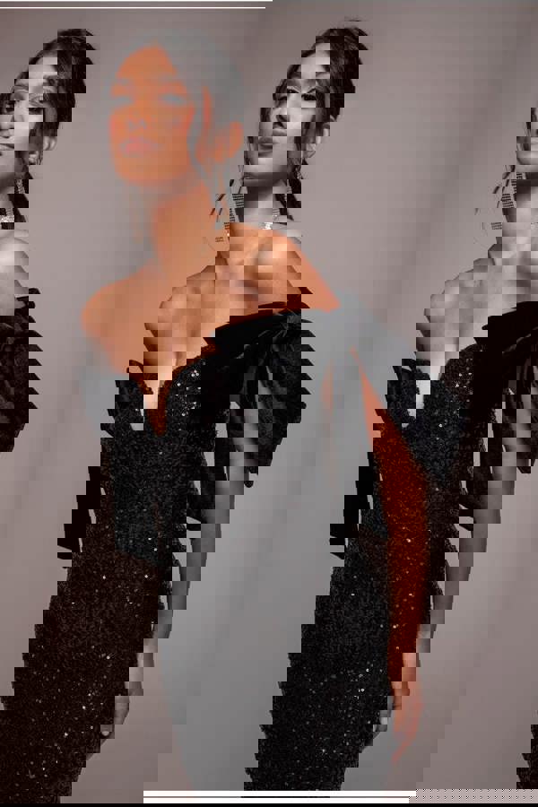 Sequin Off The Shoulder Velvet Bow Maxi Dress - Black DR4894