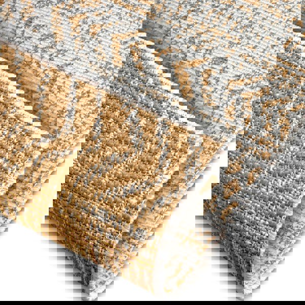 Indoor-Outdoor Reversible Geometric Yellow Rug