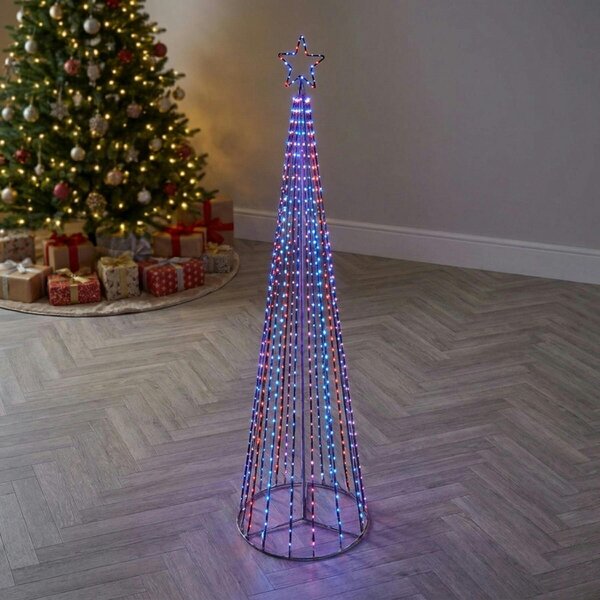 Garden Greatness Multi Action Pyramid Tree Garden Light