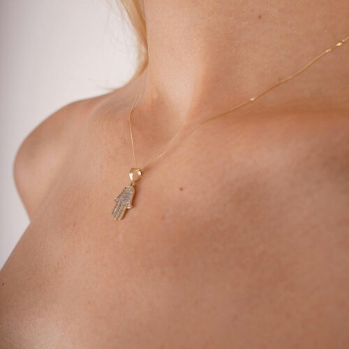 Spero London 9ct Solid Gold Hamsa Hand Necklace