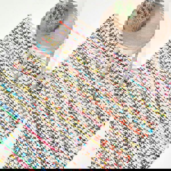 HOMESCAPES Handwoven Multi Coloured 100% Cotton Diamond Chindi Rug