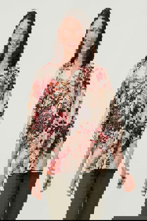 Cream | Floral 3/4 Puff Sleeve Curve Hem Blouse