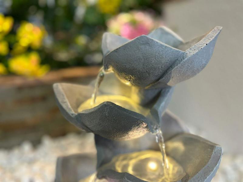 Tranquillity Water Features Lotus Leaf Contemporary Water Feature