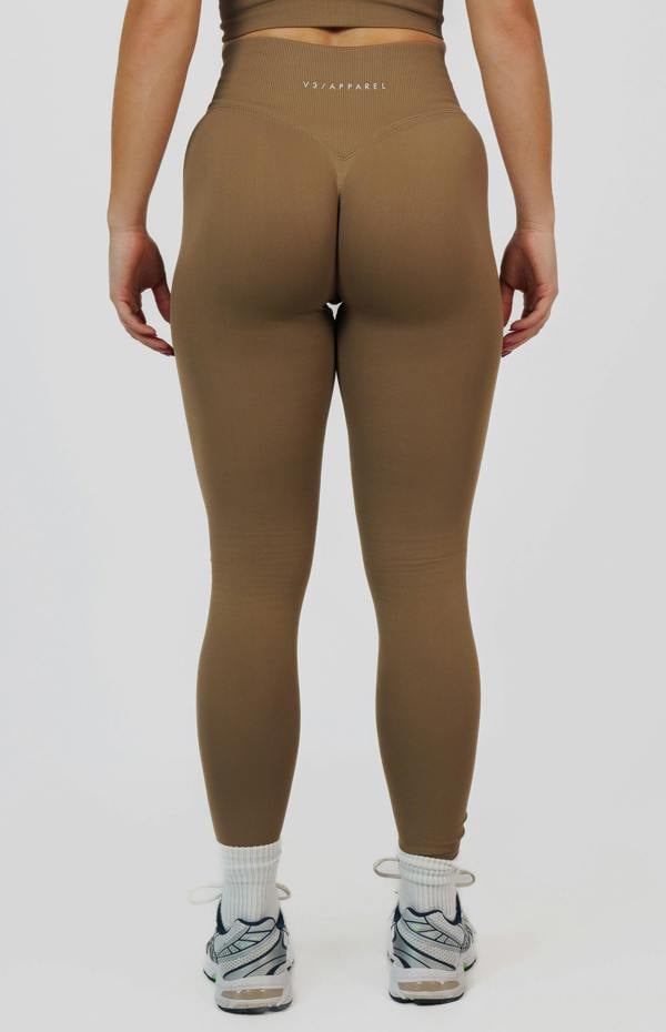 V3 Apparel Form Seamless Scrunch Sports Bra, Leggings & Shorts Set - Cocoa Beige