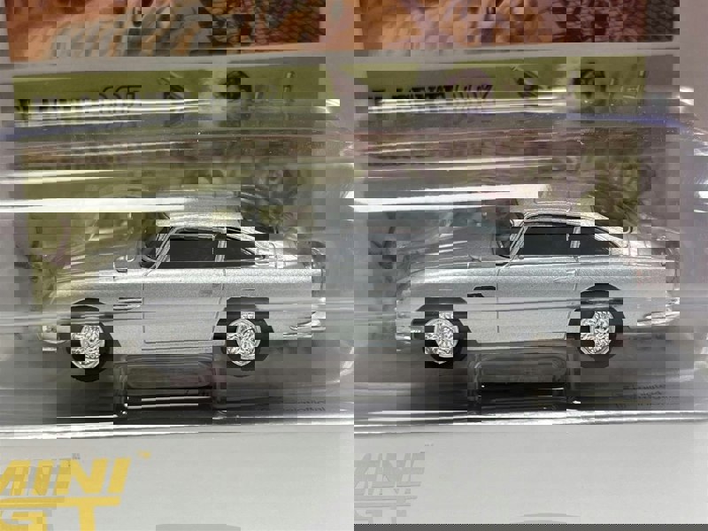 Mini GT Thunderball James Bond 007 Aston Martin DB5 Spanish Version Mini GT MGT00901007S