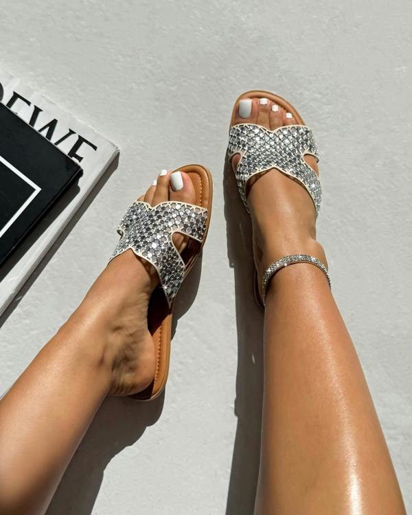 Love Lemonade Crystal Luxe Link Sliders Nude