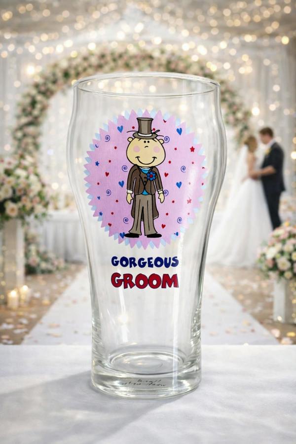 Regency Gorgeous Groom Beer and Beautiful Bride wine glass set