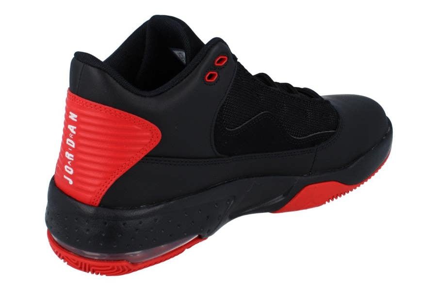 Nike Jordan Max Aura 2 Mens Basketball Trainers Ck6636  060 - Black White Chile Red 060 - Photo 2